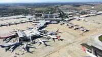 Melbourne-Airport_shabavizparvaz_200.jpg