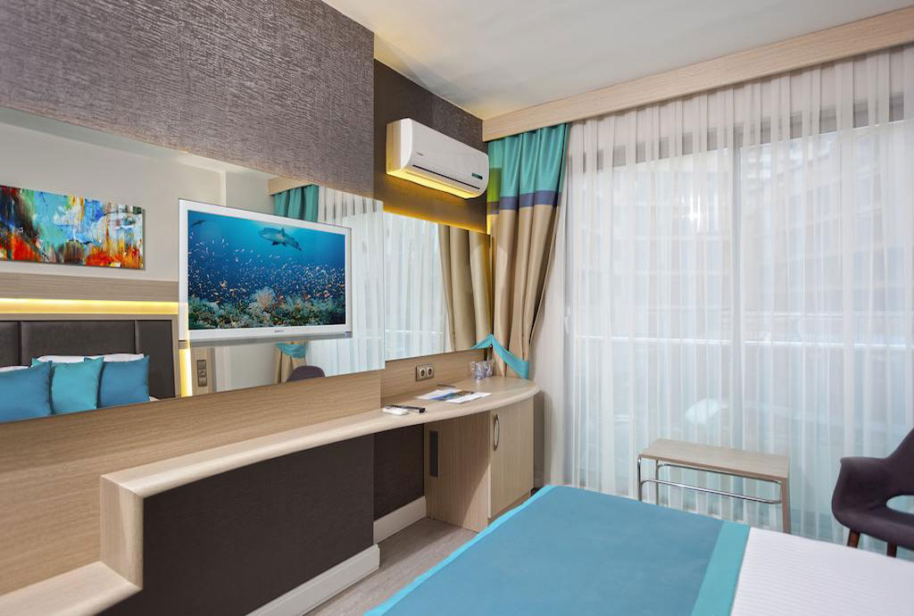 هتل کلاب فالکون