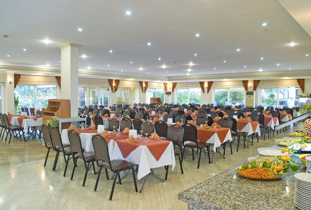 هتل کلاب هراکس