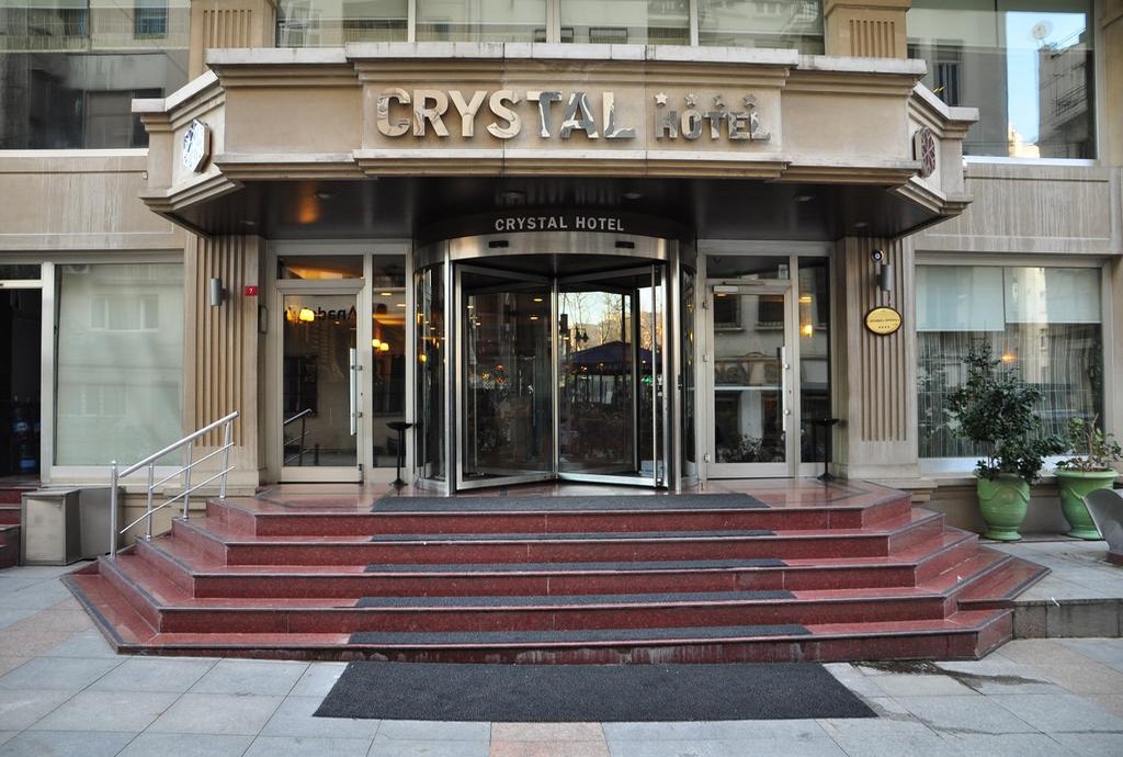 هتل کریستال