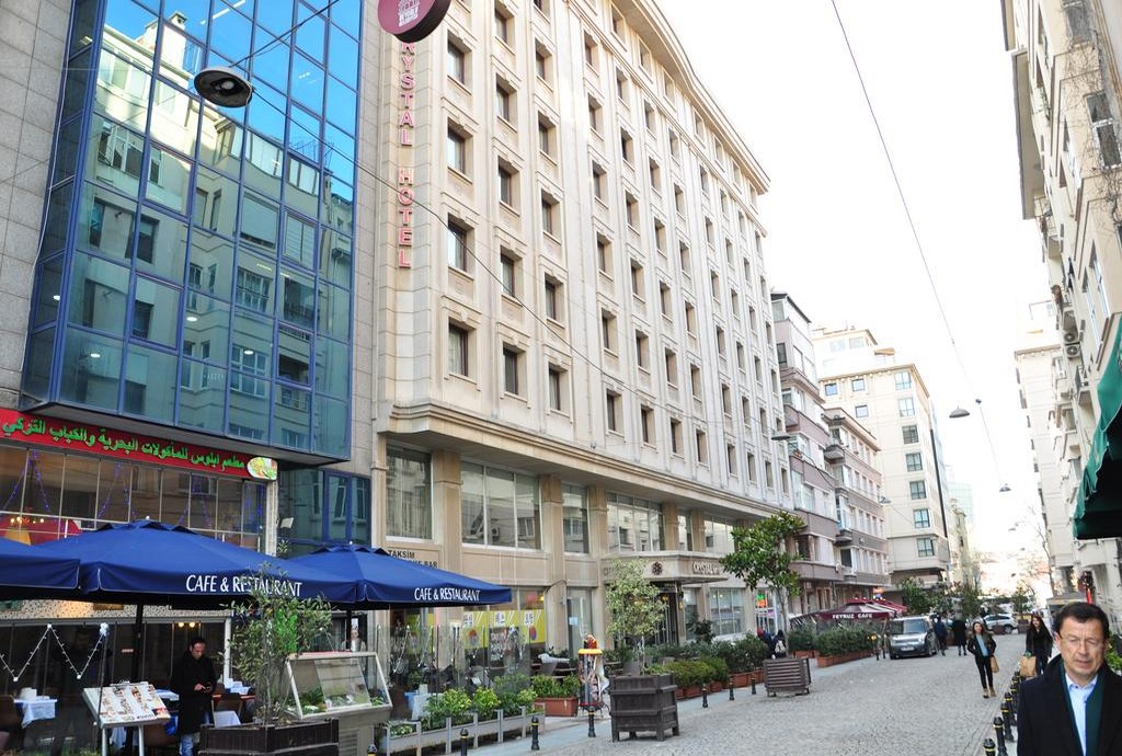 هتل کریستال
