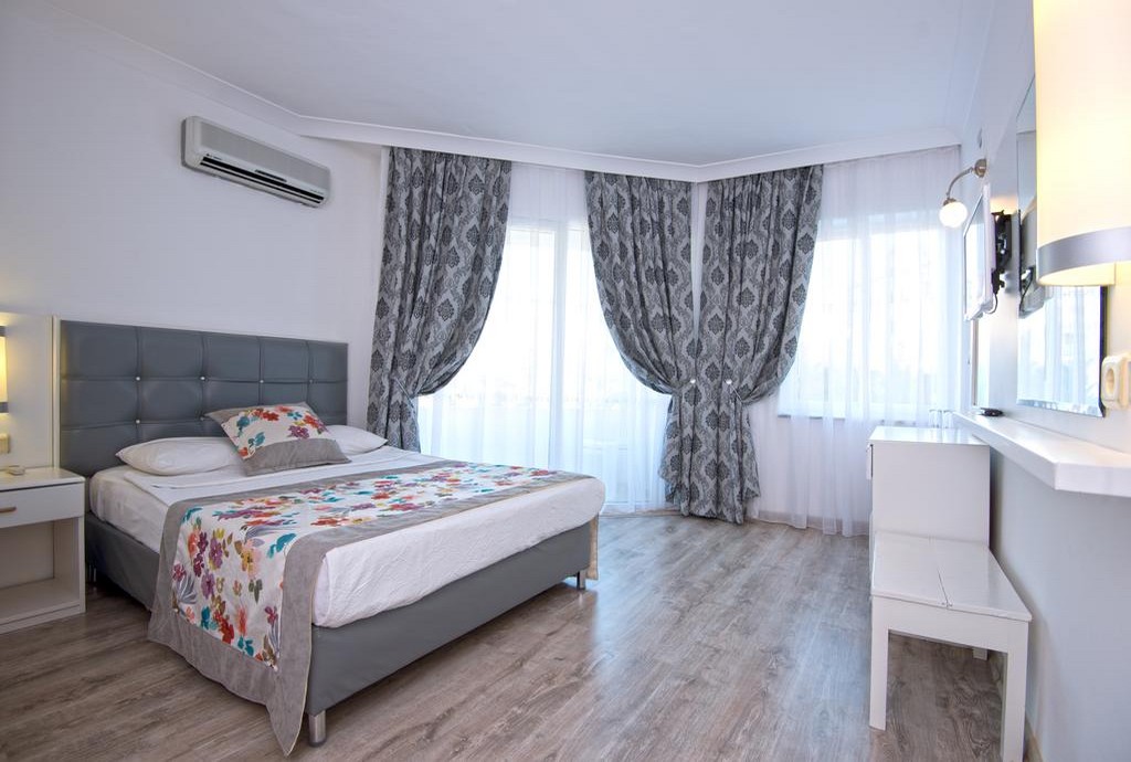 هتل هلیچی مارماریس