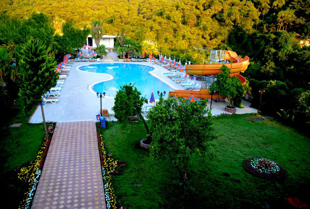 هتل مجیک سان
