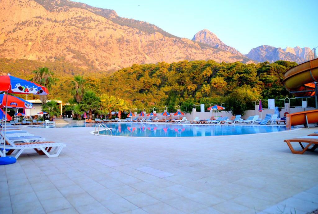 هتل مجیک سان