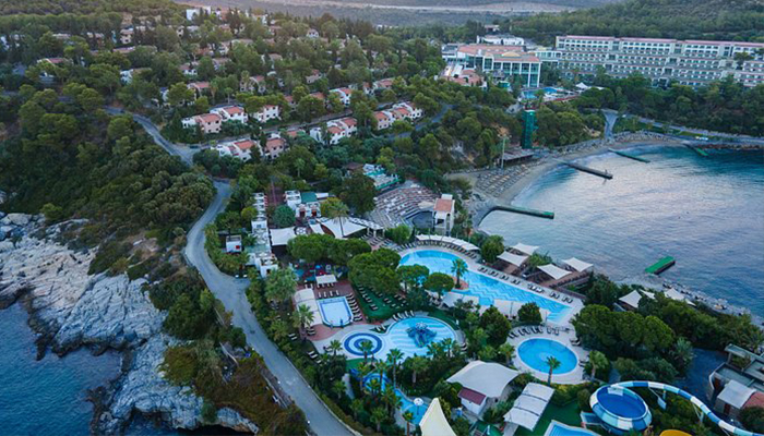 هتل پاین بی کوش آداسی